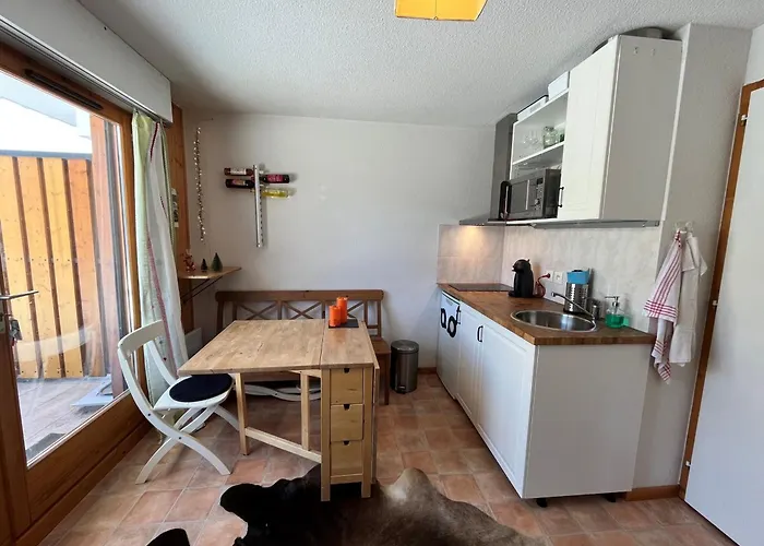 4 Pers, Terrasse, Parking - Fr-1-198-203